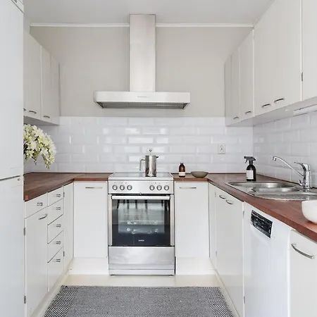 Cozy Family Free Parking Near Helsinki Apartamento Espoo
